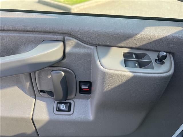 2019 Chevrolet Express Passenger 3500 LT