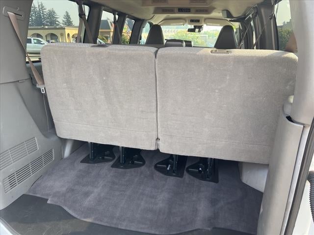 2019 Chevrolet Express Passenger 3500 LT