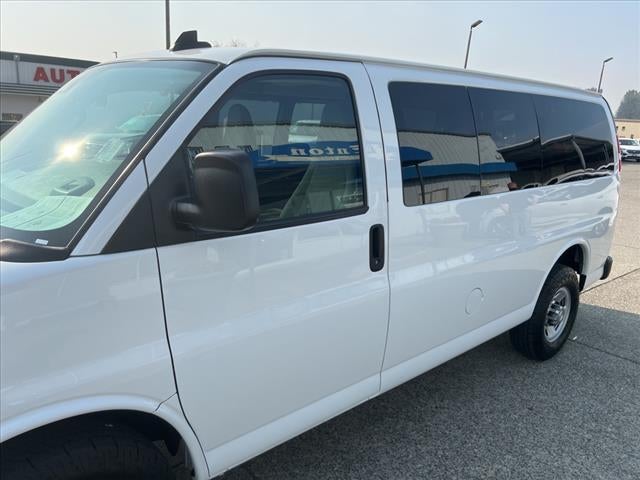 2019 Chevrolet Express Passenger 3500 LT