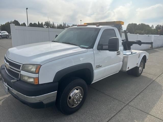 2007 Chevrolet Silverado 3500 HD Chassis Cab WT