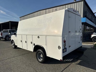 2005 Chevrolet Express Commercial Cutaway C7L