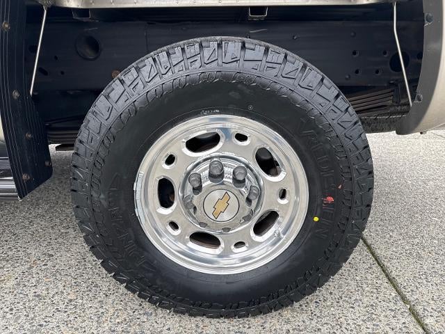 2002 Chevrolet Silverado 2500 HD LS