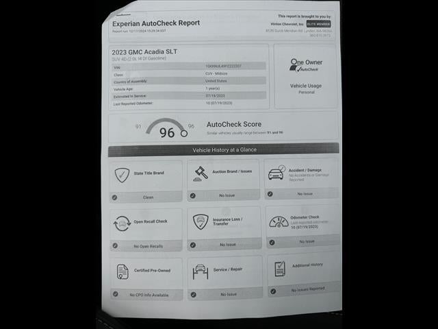 2023 GMC Acadia SLT