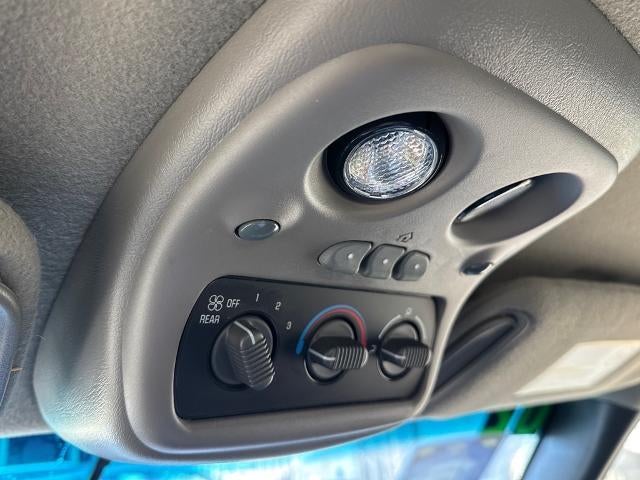 2002 Chevrolet Tahoe LS