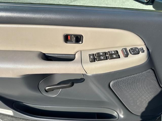 2002 Chevrolet Tahoe LS