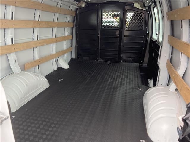 2020 GMC Savana Cargo 2500 Base