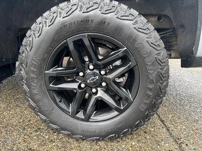 2023 Chevrolet Silverado 1500 Custom Trail Boss