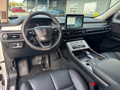 2022 Lincoln Aviator Standard
