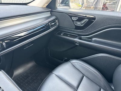 2022 Lincoln Aviator Standard