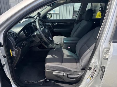 2013 Kia Sorento LX